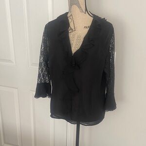Chic Black Ruffle Blouse with Lace Sleeves